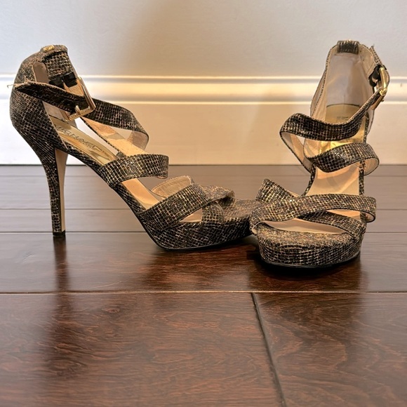 Michael Kors strappy black and gold heels 8 - Picture 1 of 11